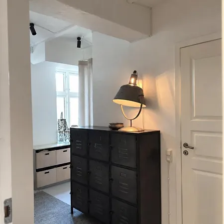 Apartamento Raw&stylish In A Quiet Courtyard *